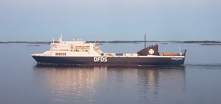 Traghetto DFDS Liverpool Seaways a Kapellskär.