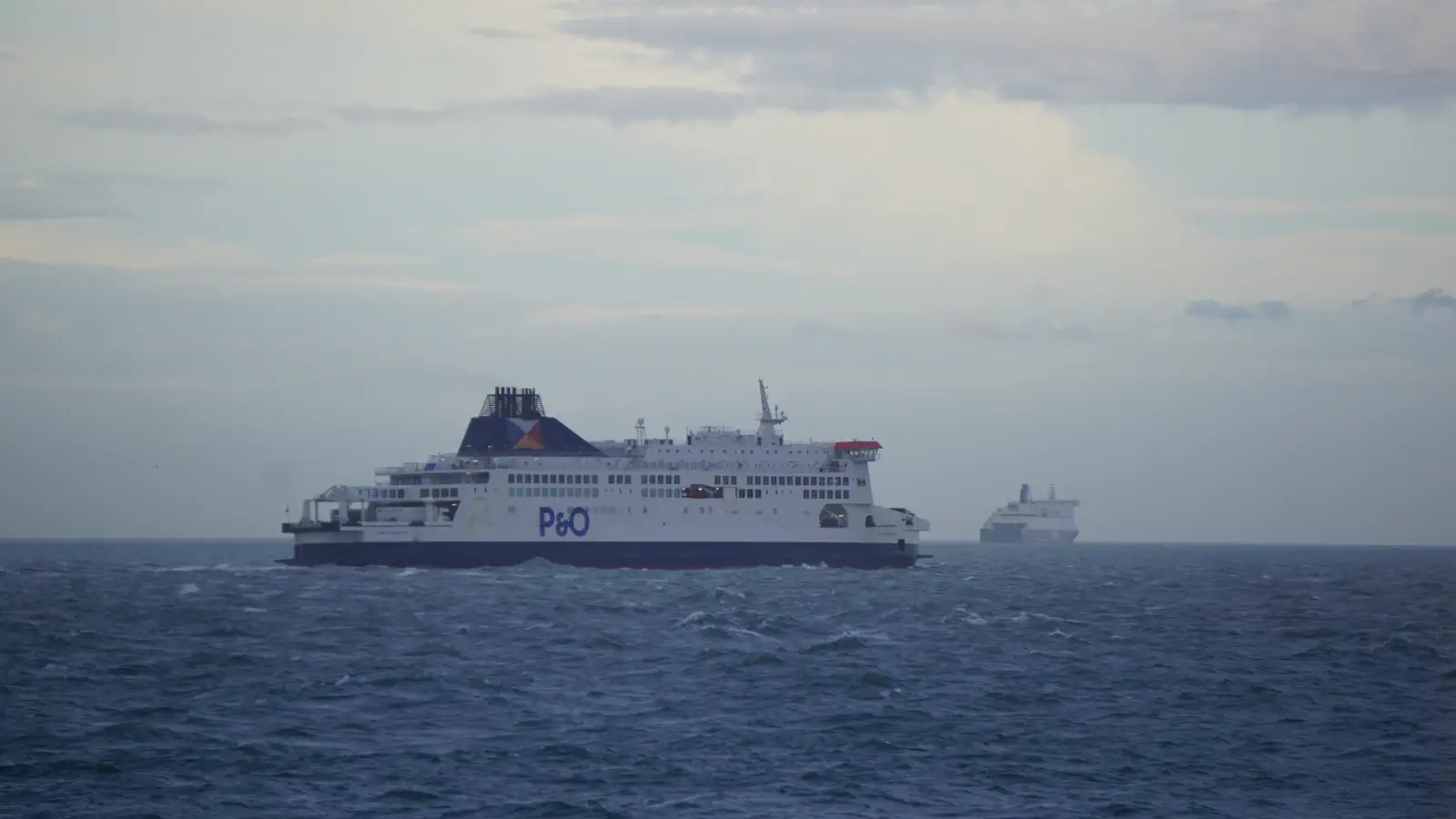 Traghetti per il Canale della Manica - per attraversare la Manica da Calais a Dover
