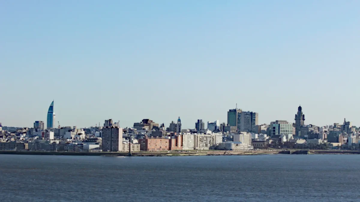La città portuale di Montevideo in Uruguay.